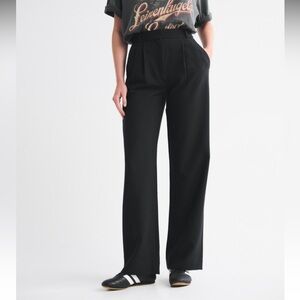 Abercrombie & Fitch Sloane Wide Leg Pant